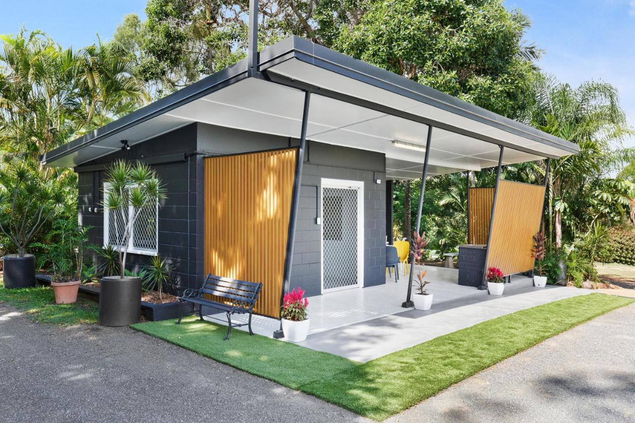 Hotel Poinciana At Cooee Bay Yeppoon Exterior foto